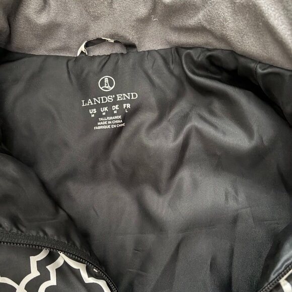 Lands End Vest - Picture 2 of 2